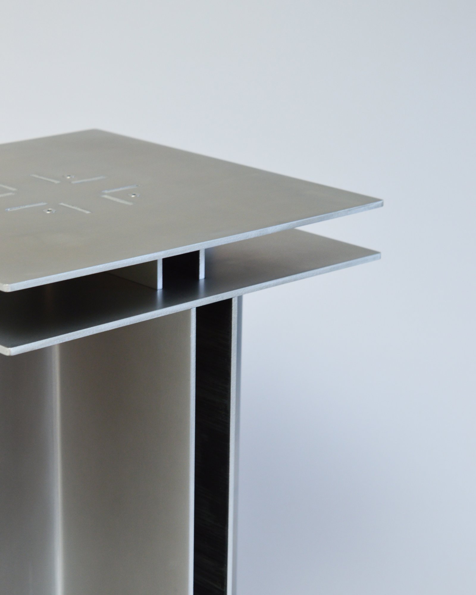 Kōsa - Side table - Image 4