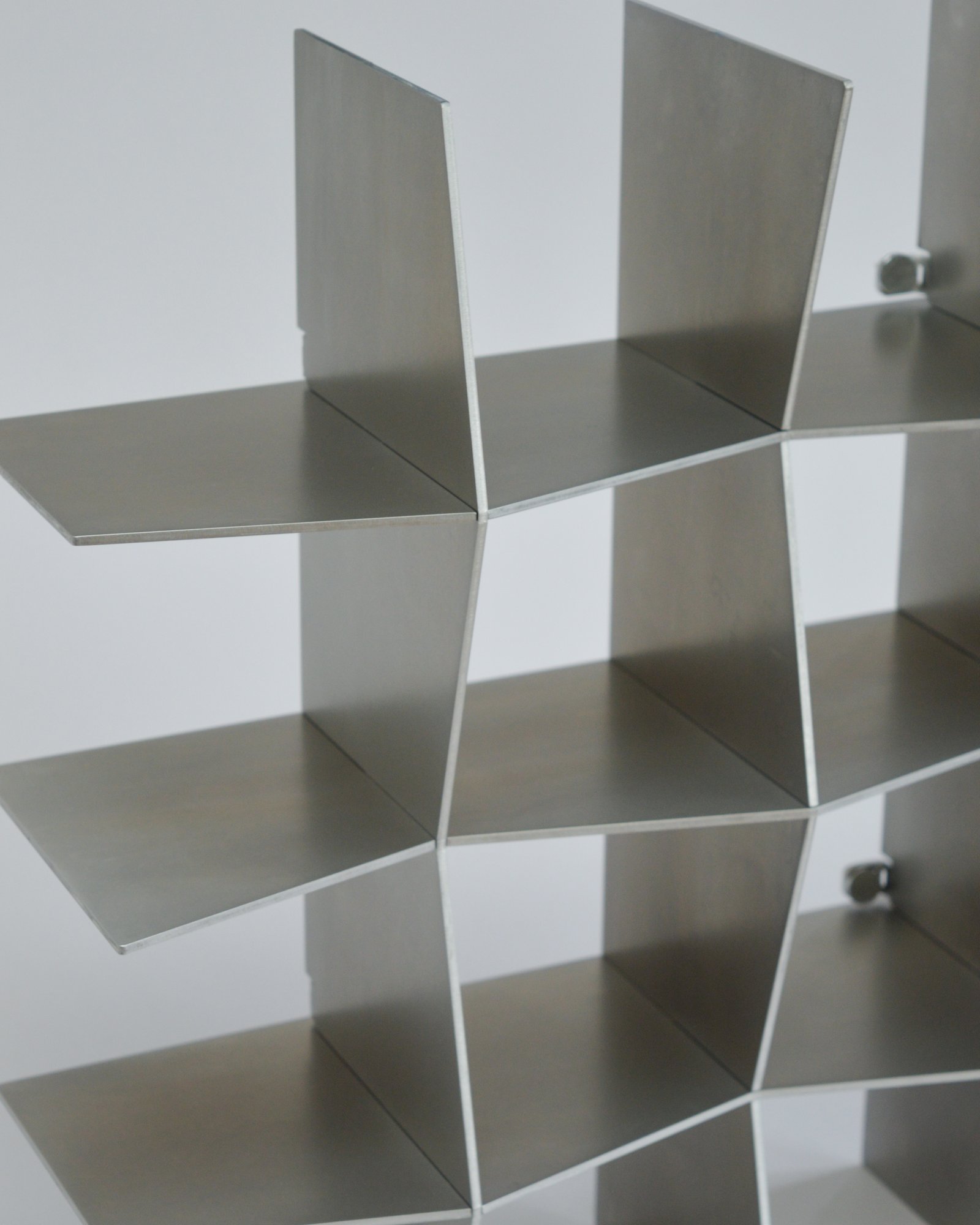 Mira - Grid shelf - Image 3