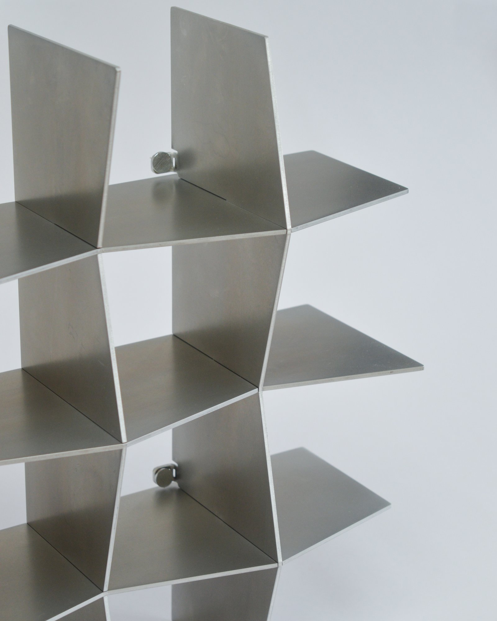 Mira - Grid shelf - Image 4